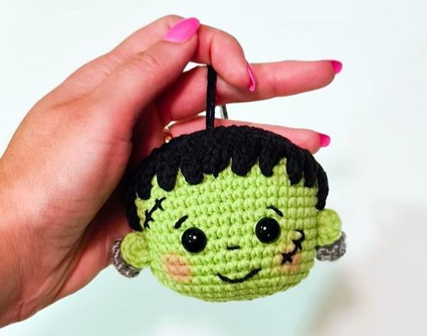 Llavero Frankenstein amigurumi