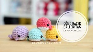Ballenitas amigurumi como llaveros