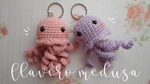 DIY Llavero medusa amigurumi