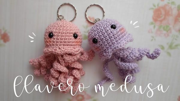 DIY Llavero medusa amigurumi DIY Llavero medusa amigurumi