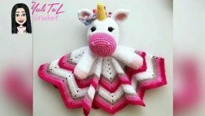 Manta de apego unicornio amigurumi