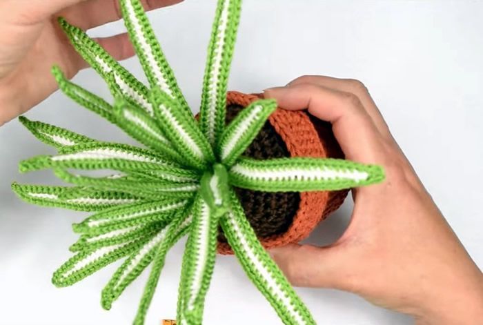 Cinta o malamadere tejida a crochet