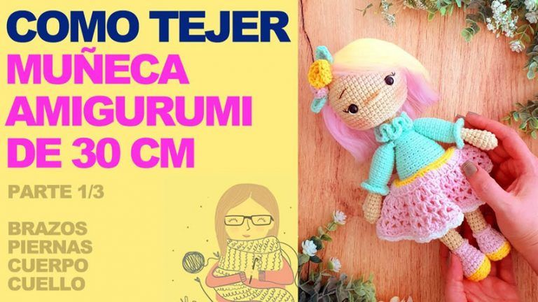 Muñeca amigurumi con vestido