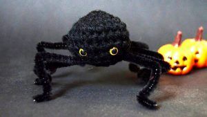 Araña de Halloween amigurumi