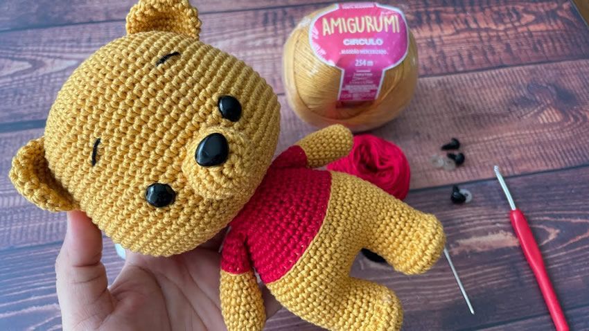 Winnie the pooh amigurumi a crochet Winnie the pooh amigurumi a crochet