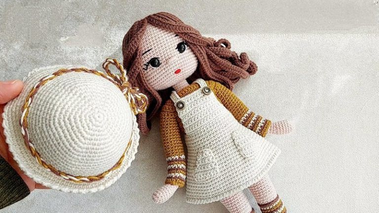 Muñeca amigurumi Yeliz