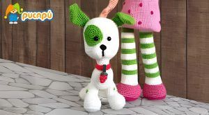 Perrito amigurumi de la Niña de Fresa