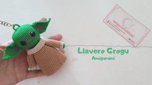 Llavero Grogu amigurumi