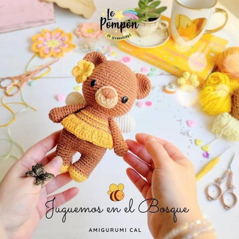 Muñeca osita de primavera